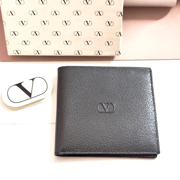 NEW Men’s Vintage Valentino Garavani Wallet - Picture 1 of 7
